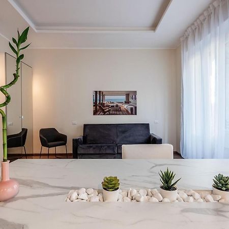 Arttwo Apartment Milan Bagian luar foto