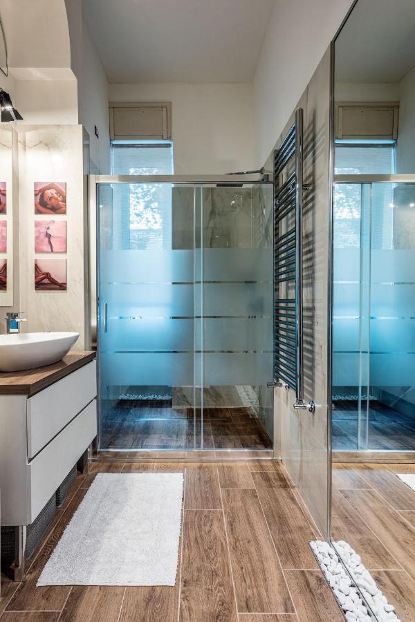 Arttwo Apartment Milan Bagian luar foto